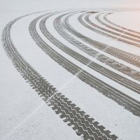 Auto tyre tracks in the snow